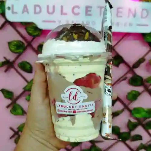 Fresa con Crema Premium (9 Oz)