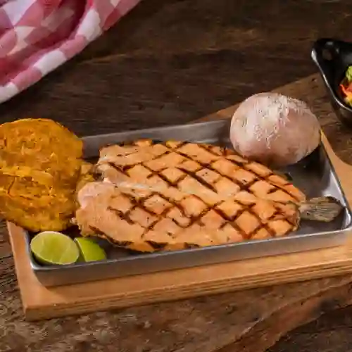 Trucha a la Parrilla