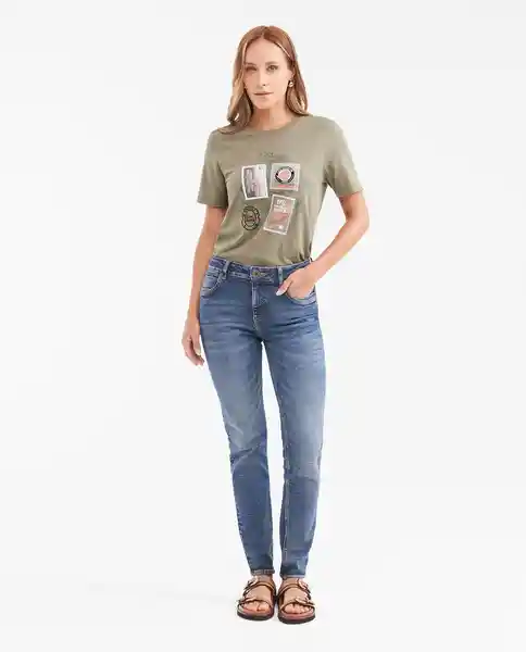 Jean Cosmo Femenino Azul Clásico Tono Oscuro Talla 6 Chevignon