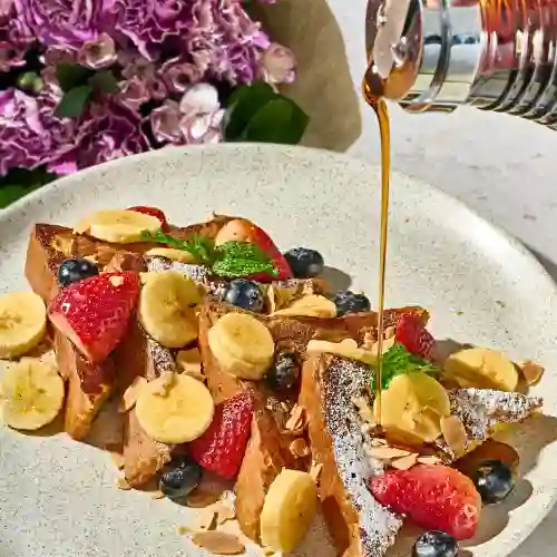 Combo Tostadas Francesas + Bouquet