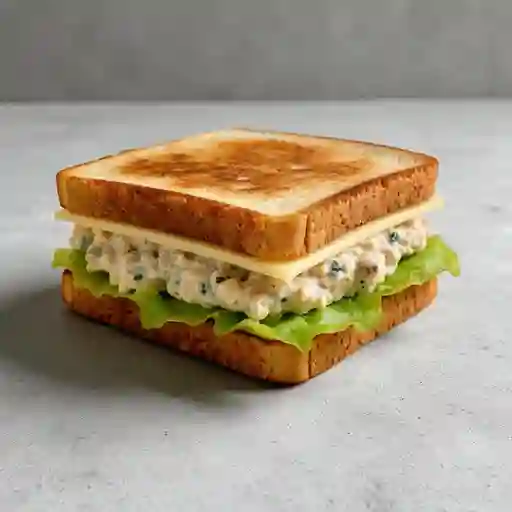 Sándwich Tradicional de Pollo