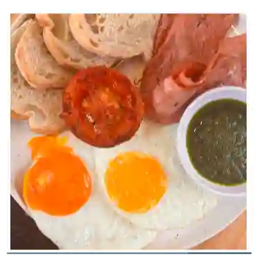 Tocino de Pavo con Huevos Al Gusto