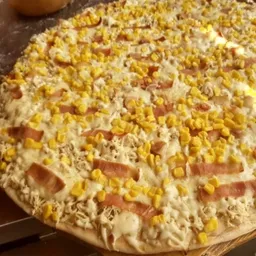 Pizza de Pollo Tocineta Mazorca