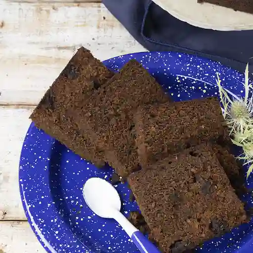 Torta Tradicional Negra Envinada Familia