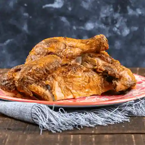 Combo ½ Pollo Tostadito + Del Valle Mango 250 ml