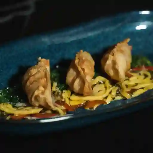 Dumplings De Camarones