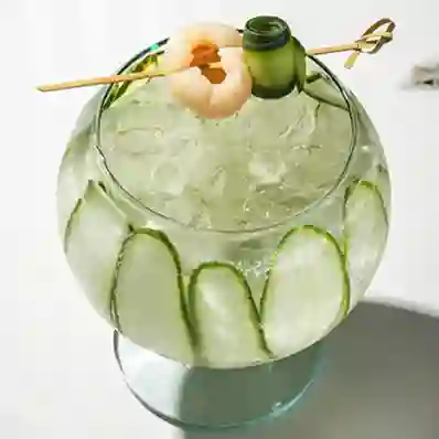 Soda lychee y pepino 14 oz