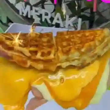 Waffle Jamón y Queso