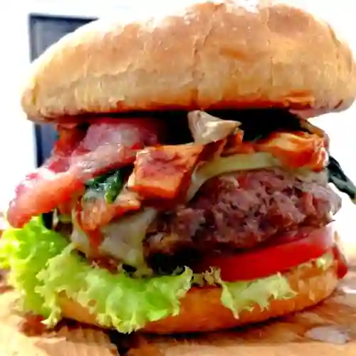 Hamburguesa Pollo a la Montañera