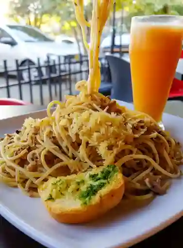 Pasta en Combo