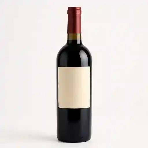 Botella de Vino Tinto de la Casa