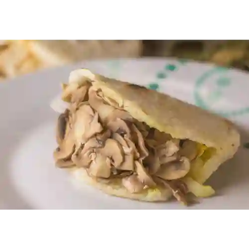 Arepa Queso Champiñon
