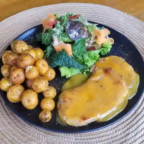 Cañón en Salsa de Maracuyá