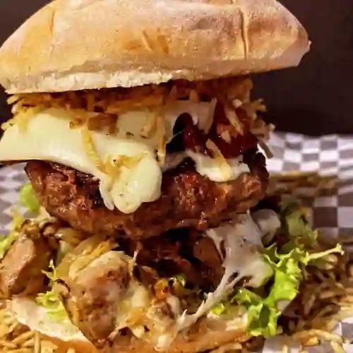 Hamburguesa Artesanal con Pollo
