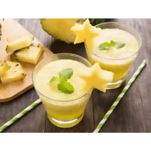 Batido de Piña y Hierbabuena