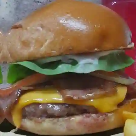 Hamburguesa Cheese & Bacon