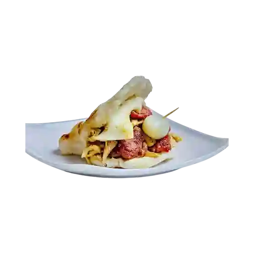Arepa Pollo Chorizo