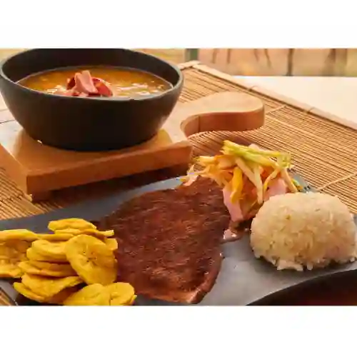 Lentejas & Carne Parrilla