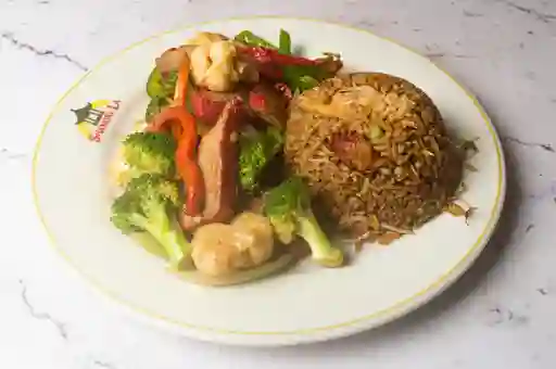 Arroz con Chop Suey de Cerdo