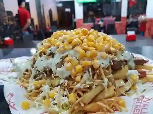 La Cuatro Plumas (Ranchera, Pollo, Carne,suiza)