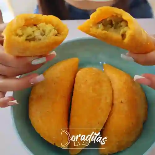 Empanada Papa-pollo