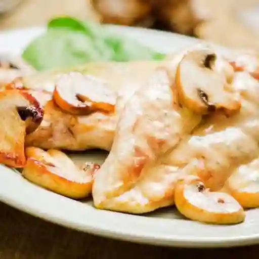Pechuga de Pollo con Champiñones
