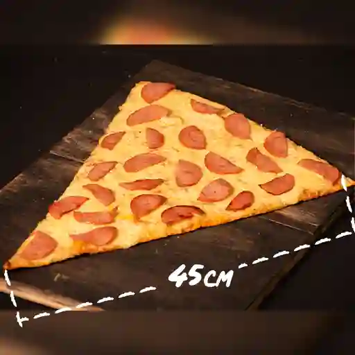Pizza salami 4 porciones