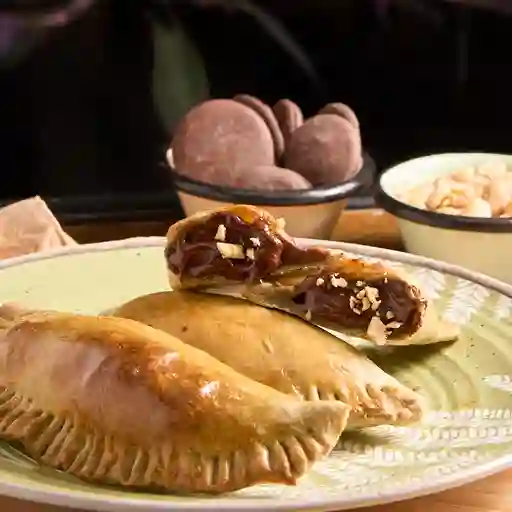 Empanadas chocolate y maní x 3