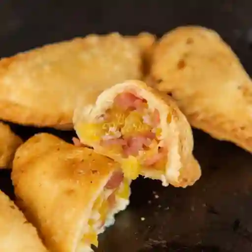 Empanada hawaiana fritas x2