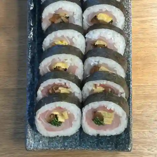 Kanpachi Maki