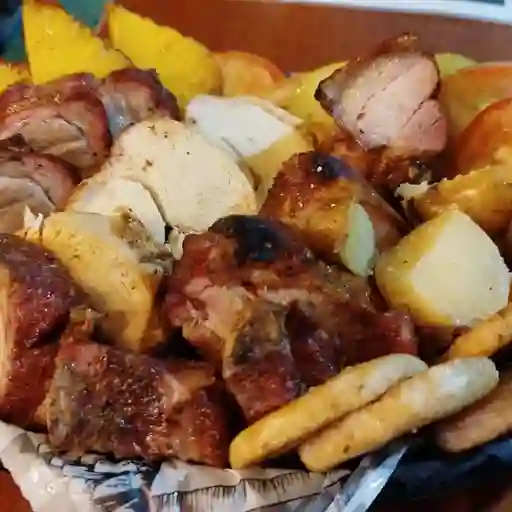 Combo familiar picada x 3 + 3 cocacolas