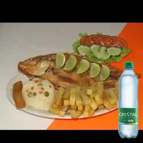 Combo Mojarra Frita + Agua Cristal con Gas 600 ml