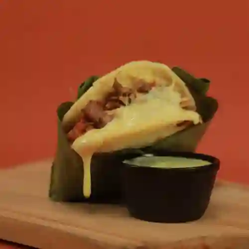 Arepa con Todo de la Abuela