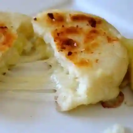 Arepa Queso y Bocadillo