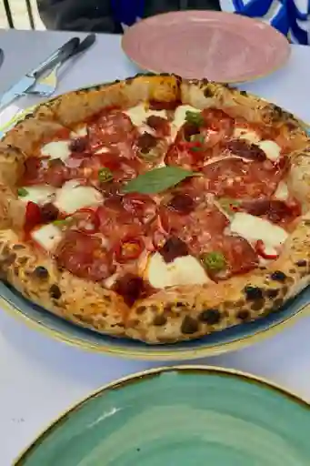 Pizza Napolitana