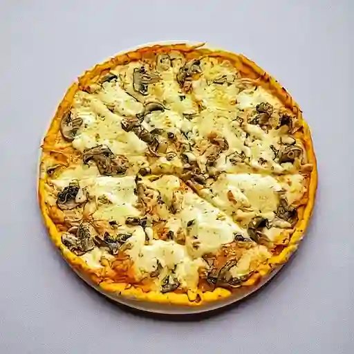 Pizza 2x1 de Pollo & Champiñón