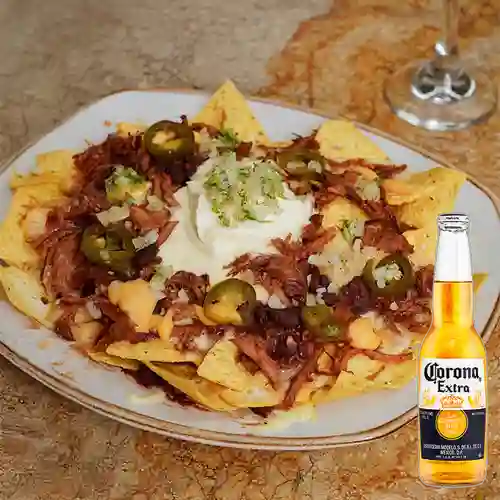 Combo Nachos de Pulled Pork + Corona 330 ml
