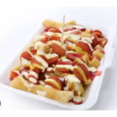 Salchipapa