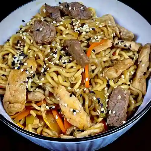 Yakisoba Mixto