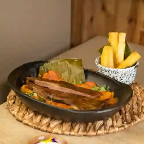 Sobrebarriga en Salsa de la Abuela