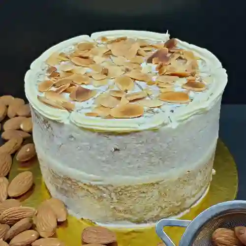 Torta de Almendras (4-6 Porciones)