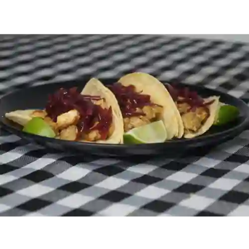 Tripleta de Tacos de Pollo Marinado