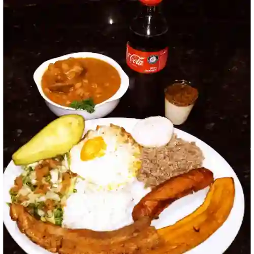 Típico Montañero