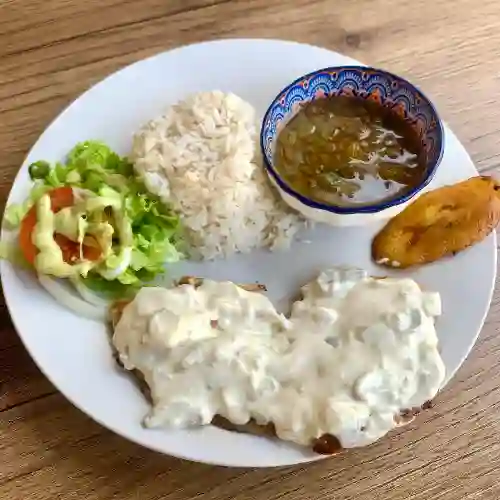 Pechuga en Salsa de Champiñones