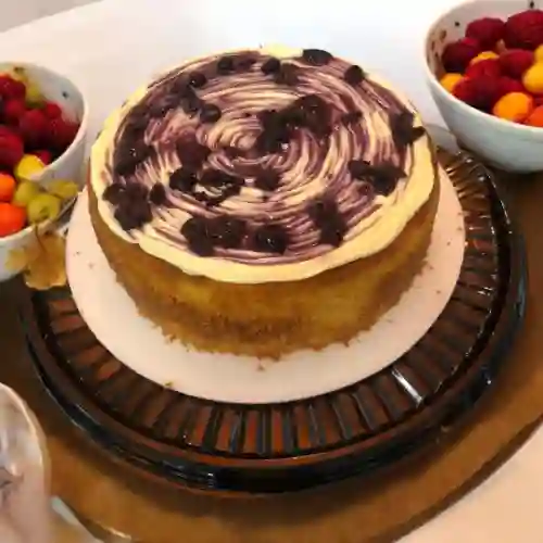 Torta de Maracuyá con Arándanos