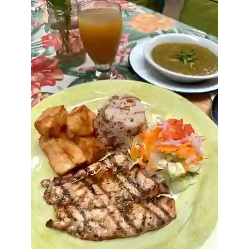 Pollo a la Parrilla