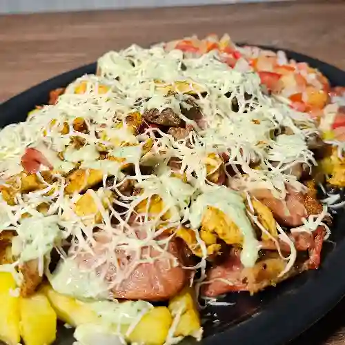 Salchipapa Rinel´s Super Especial