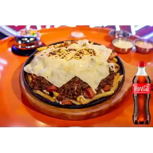 Combo Salchipapa Carne + Coca Cola Original 400 ml