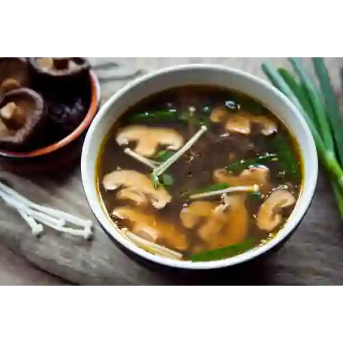 Sopa de Clara de Champiñones