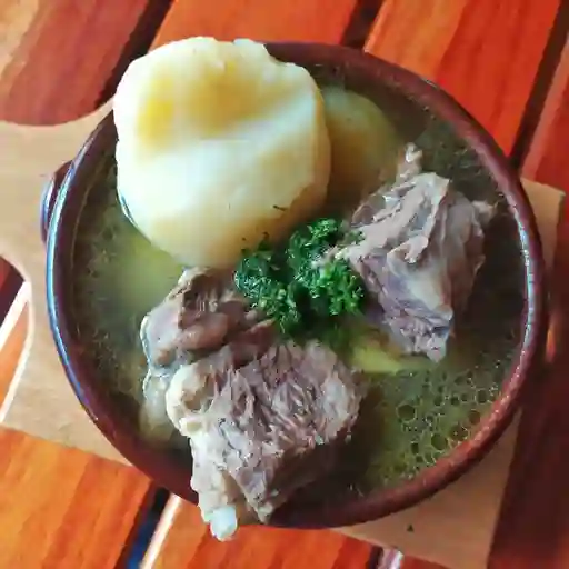 Caldo de Costilla